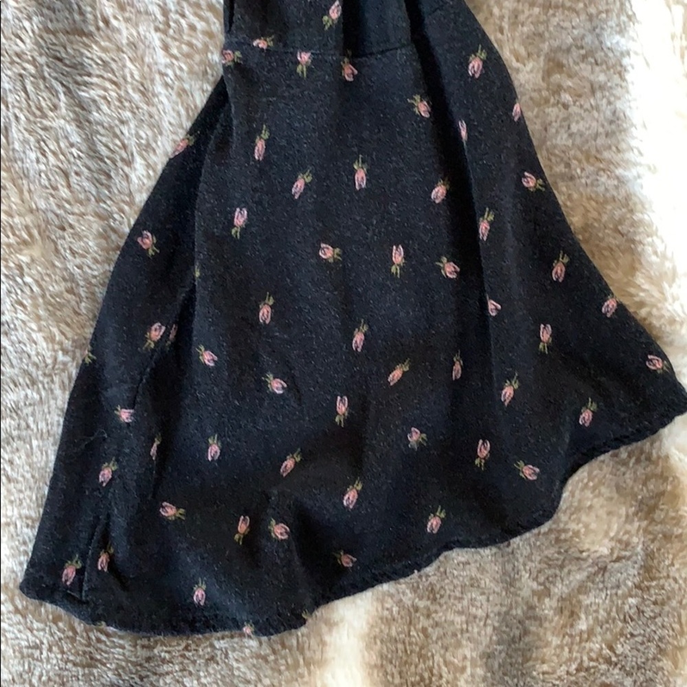 OFF SHOULDER TOP - Picture 2 of 4